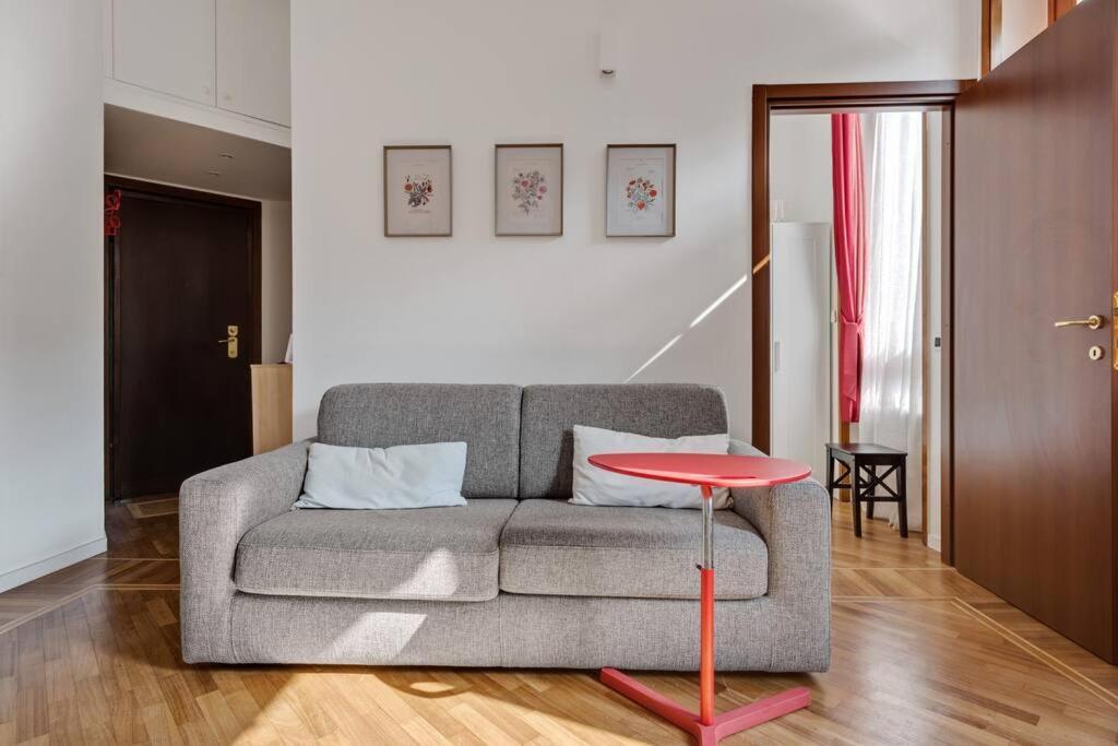 Easylife - Bello E Luminoso Flat In Zona Centrale Milánó Kültér fotó